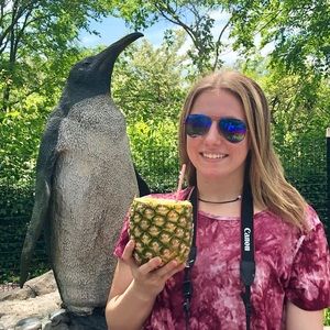 Meet your Posher, Abby